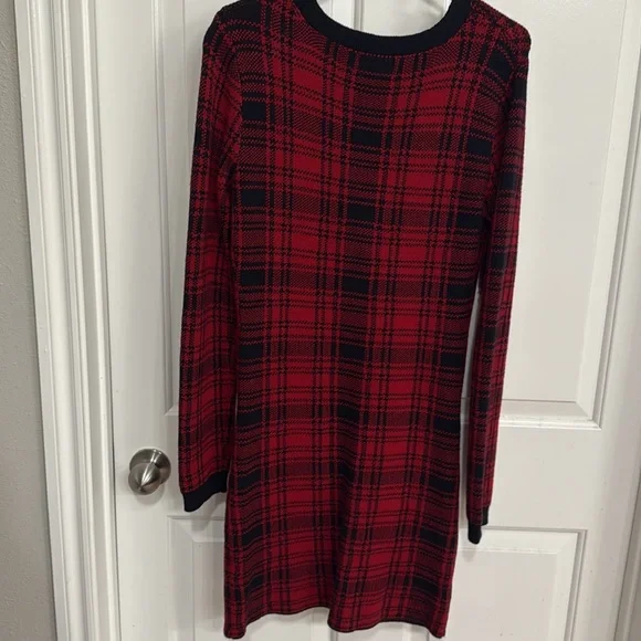 Fashion Nova Red and Black Knit Sweater - Picture 7 of 8